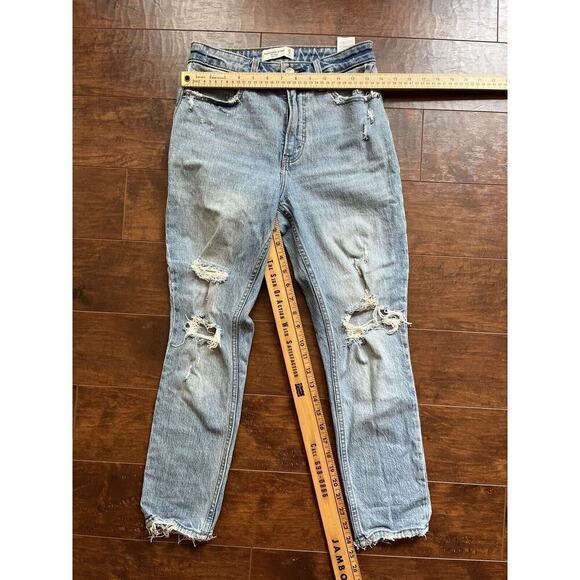 Abercrombie And Fitch The Skinny High Rise Curve Love Distressed 25/0s - Picture 4 of 6